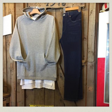 Audience ワイドシルエットプルパーカー入荷!!