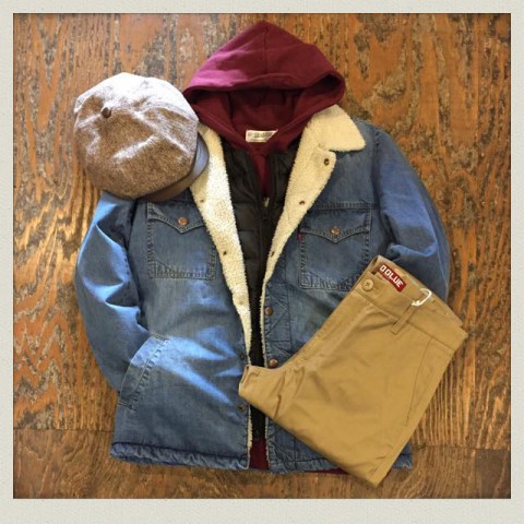 ELEVEN EIGHT セパポケ プルパーカー入荷!!