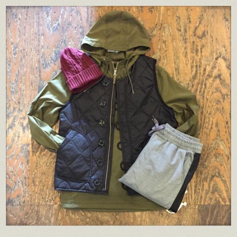 grn ストレッチメモリーアノラックパーカー入荷!!