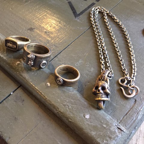 LITTLE VILLAGE & CO. アクセサリー入荷!!
