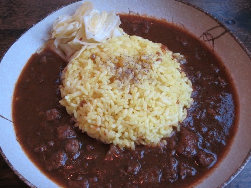 限定カレーが登場します♪