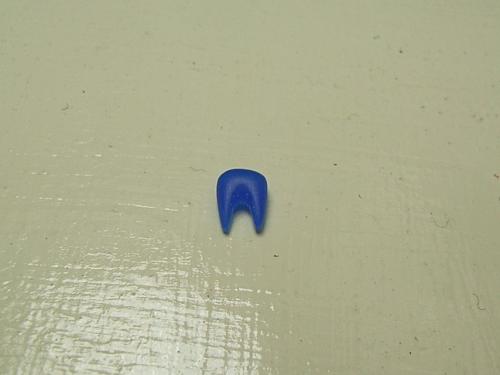 オーダーメイド　かわいい「歯」のWAX原型　金・銀のピアスになる予定です