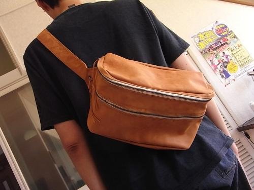 レザークラフト教室 生徒さんの作品 オイルレザーのショルダーバック