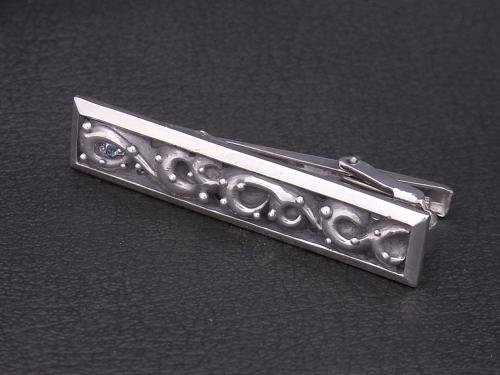 新作！　唐草模様のネクタイピン　シルバー９２５