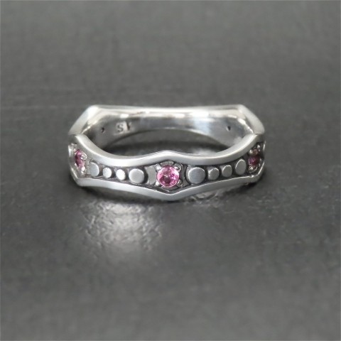 ストーンリングのご紹介です!