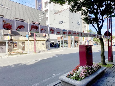 栄通商店街「子供の絵」展示中!