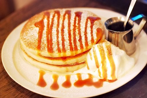 8月24日　カフェ　スイーツ好き店コン