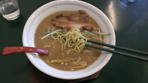 濃厚醤油ラーメン