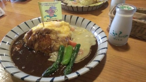 富良野オムカレーとフラノデリス♪