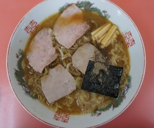 北京亭さんのラーメン