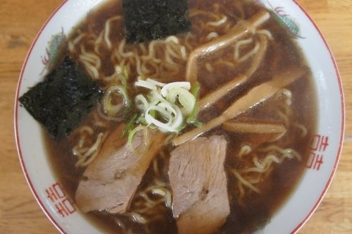 来々軒さんの正油ラーメン