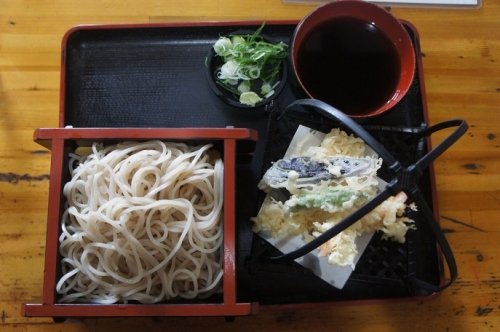 長寿庵東店さんの天せいろ