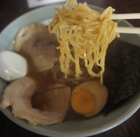 らーめんだるまさんの醤油らーめん
