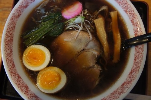 らーめん函館武蔵さんの正油らーめん(七飯町)