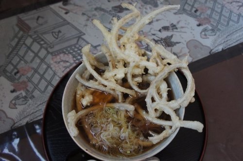 そば処良庵さんのとかち大正土付きごぼう天そば