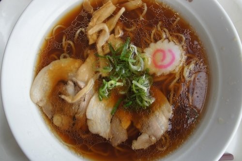スープ一新!ポッポさんのしょう油ラーメン