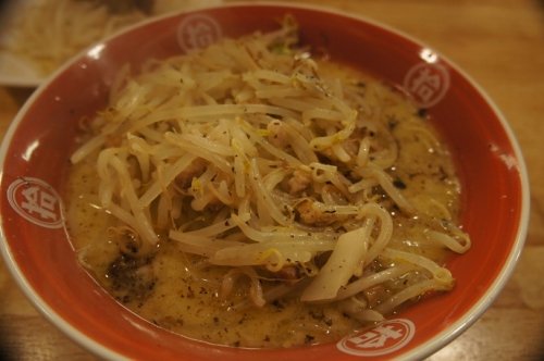 新店オープン!十勝ラーメン四丁目食堂さんのとんこつ旨塩野菜ラーメン