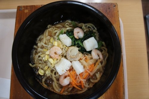 石焼ビビンパさんの石焼海鮮焼麺