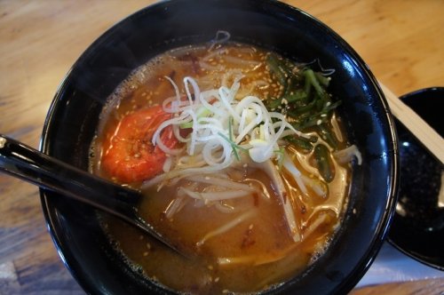 ロッキー自由が丘店さんのえびラーメン(ハーフ)