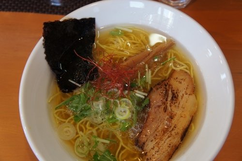 新店オープン！炙亭ぼたんさんの金色のしょう油らーめん