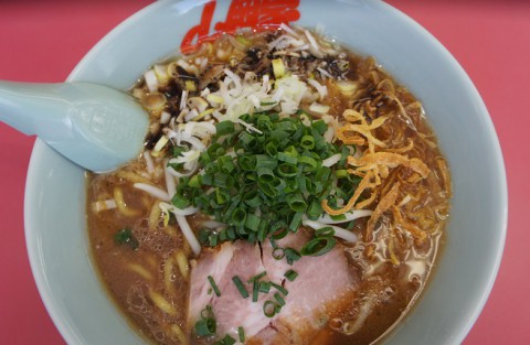 期間限定メニュー～山岡家帯広南店さんの焦がし醬油ラーメン