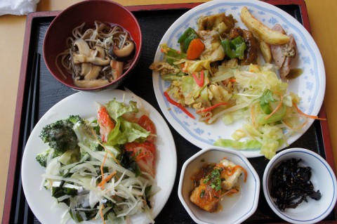 今季初チャリ&owlさんでランチバイキング