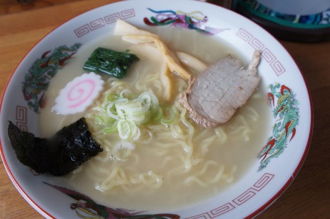 大衆ラーメン　州々亭さんのかけ(しお)