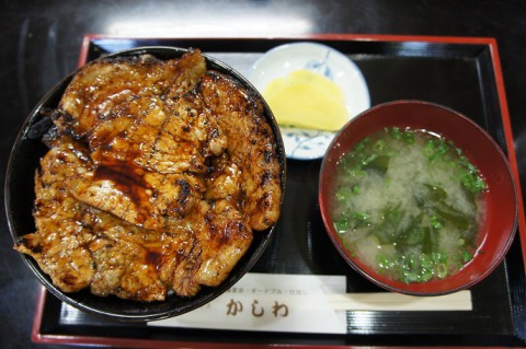 更別村・レストハウスかしわさんの炭火焼き豚丼～♪