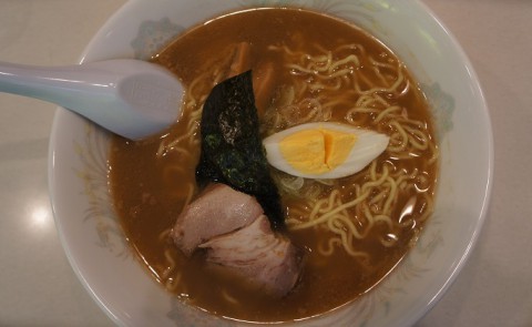 老舗・ふじもりさんの醤油ラーメン