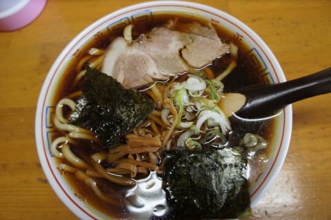今年の麺食納め～♪芽室町・三平坂の上店さんの極太ラーメン