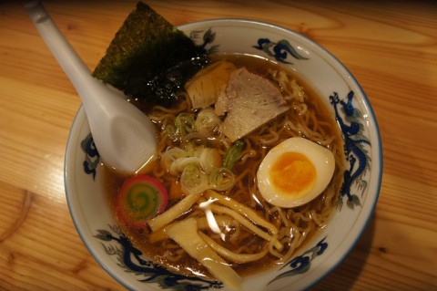 〆の一杯!　ラーメン吟来さんの正油ラーメン