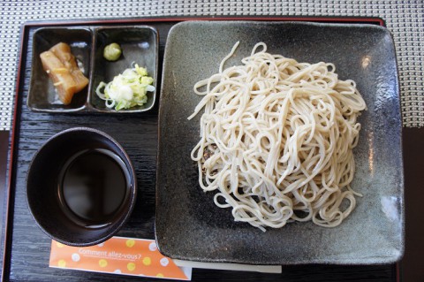浦幌町・喫茶カナリアさんの手打そば(もり)
