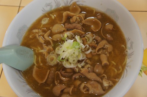 新得町屈足・たこやさんのモツラーメン