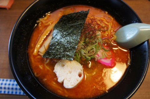 幕別町・かふぇ　ぬかないさんの辛いみそラーメン