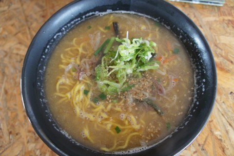 音更町・麺屋からなり音更店さんの牛テールラーメン