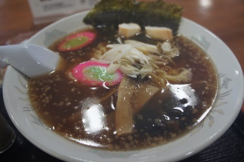 エバーハウス菜の花さんの昔懐かしいラーメンセット