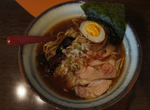 新店オープン!　定休日は木曜日さんのしょう油ラーメン