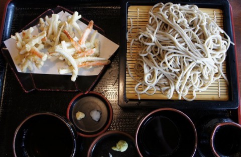 新得町・玄穣さんのごぼう天せいろ