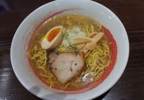 本日オープン!　ラーメンこてつ音更店さんの醤油ラーメン