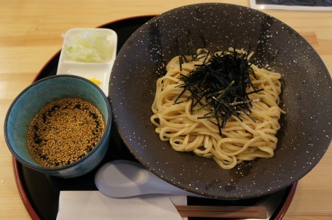 音更町・五春さんのざるラーメン