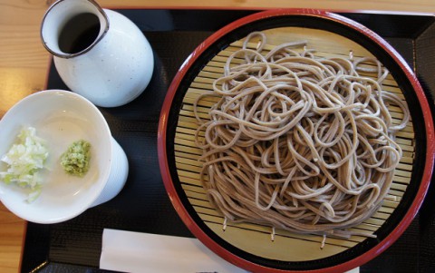 新得町・蕎麦 十箱さんのざる&もり