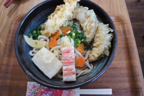 幕別町・十勝うまげ屋さんの年明けうどん~♪