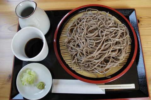 新得町・十箱さんのもりそば