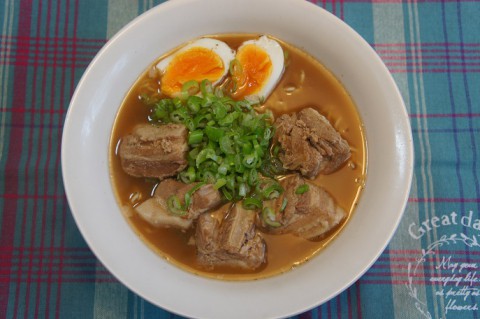 食いしん坊主軒の角煮ラーメン