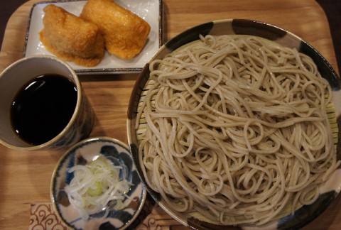 新店オープン!　喫茶ワゴンさんの手打ち蕎麦セット