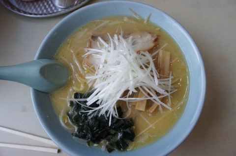 寶龍帯広大通店さんの香味淡麗味噌ラーメン