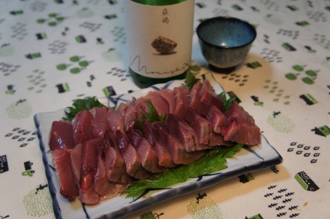 宮城産カツオの刺身&森嶋純米