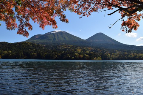 オンネトーの紅葉