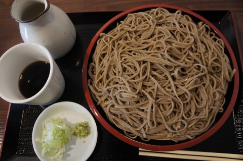 新得町・十箱さんのもりそば