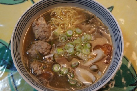 鶏つみれ鍋の〆の麺は…